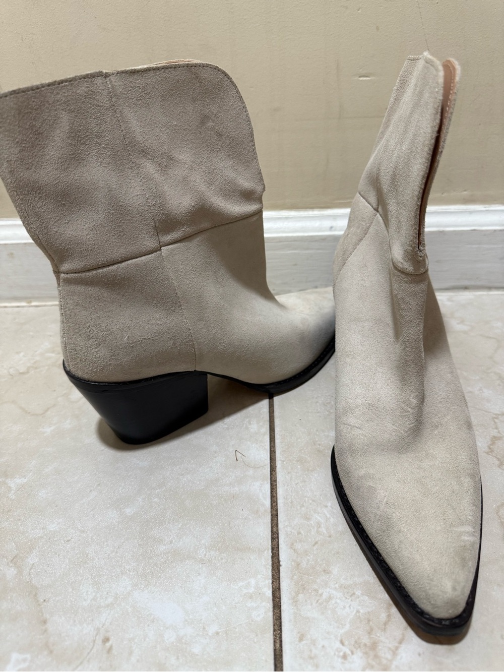 & Other Stories Cream Suede Pointed Toe Ankle Boots